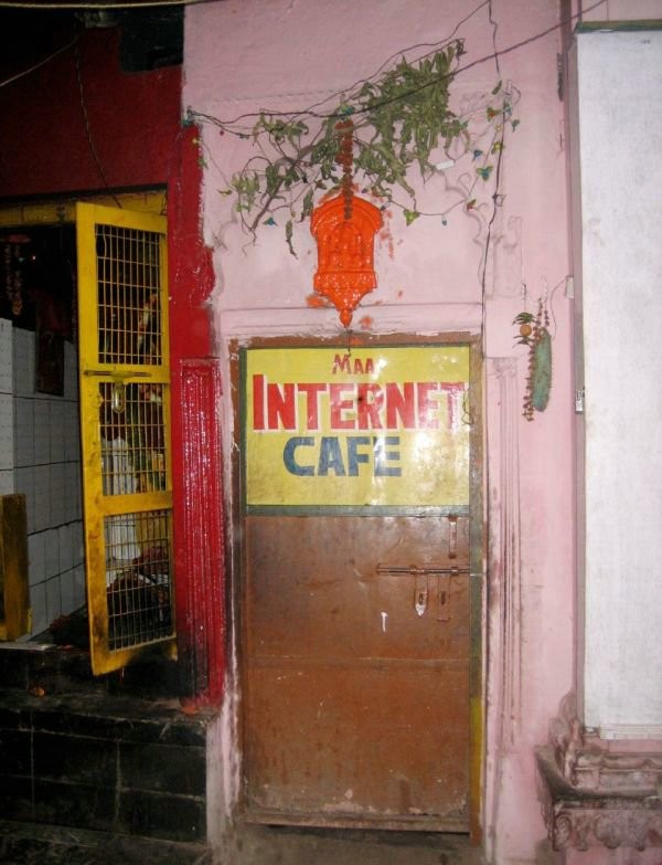 internet cafe all around the world