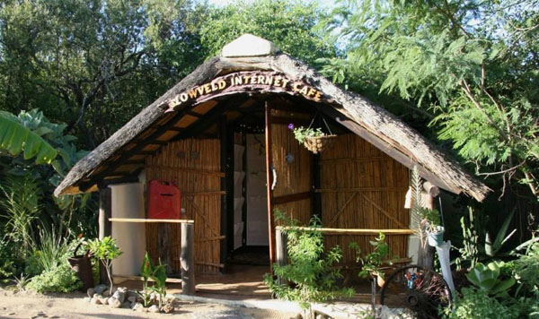 internet cafe all around the world