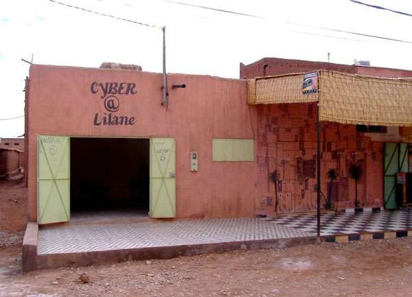 internet cafe all around the world