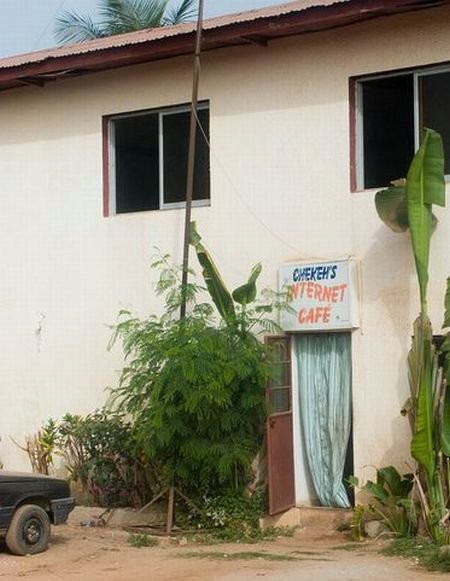 internet cafe all around the world